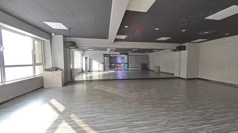 Red Star International Plaza - View 3