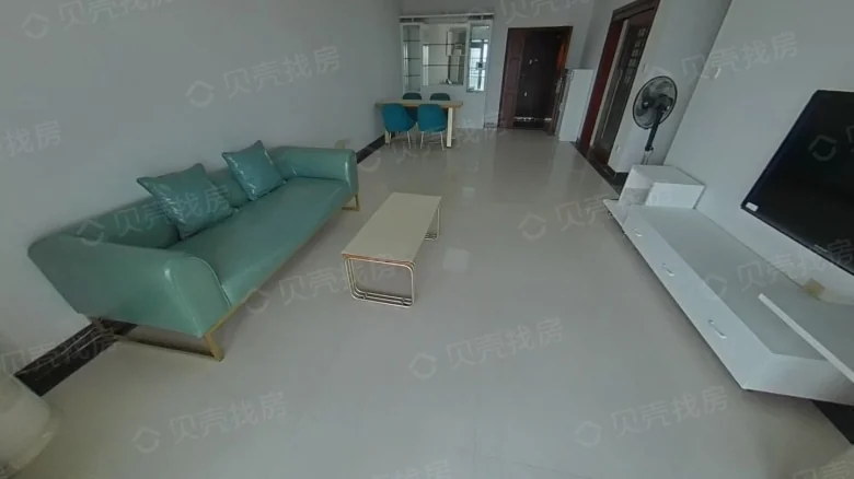 Railway Comprehensive Building - View 2