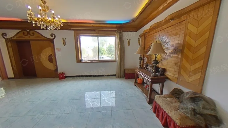 Golden City Garden - View 5