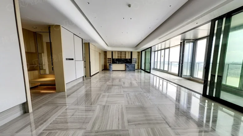 Pearl Bay One - View 1