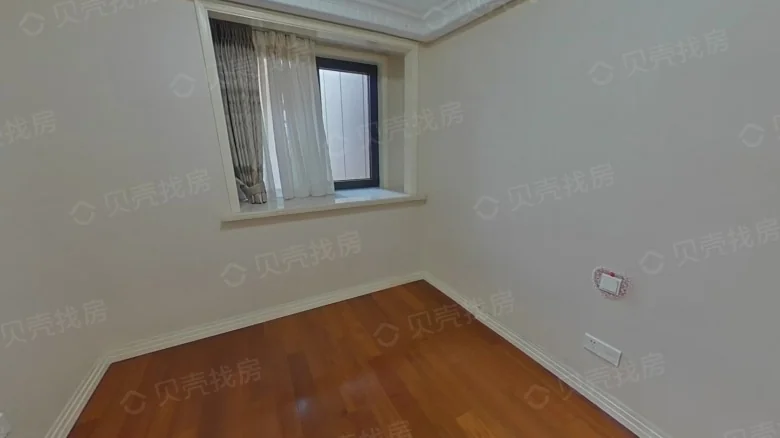 China Resources Center Yuefu - View 1