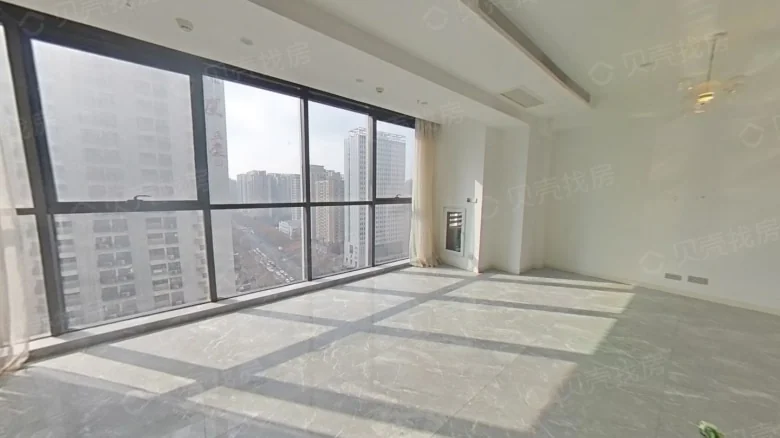 Glory Era Square - View 5