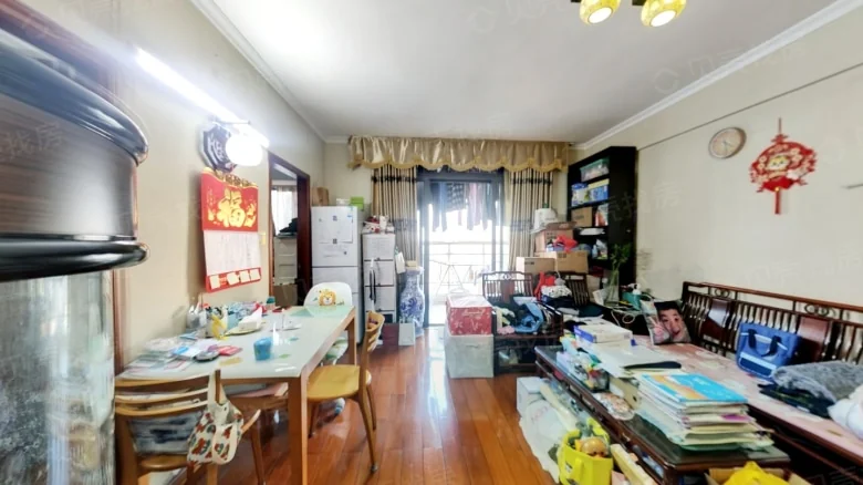 Lychee Kang Tower - View 2