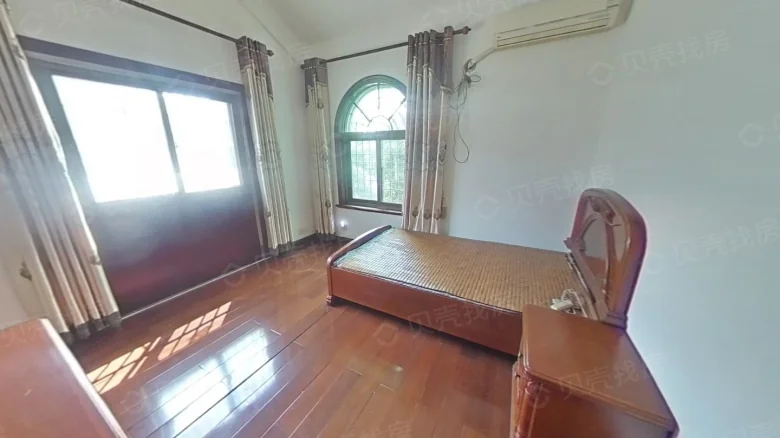 Dragon Tiger Mansion Villa - View 3