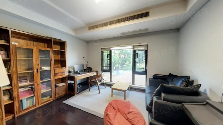 East Golf Villa Phase IIIII - View 1