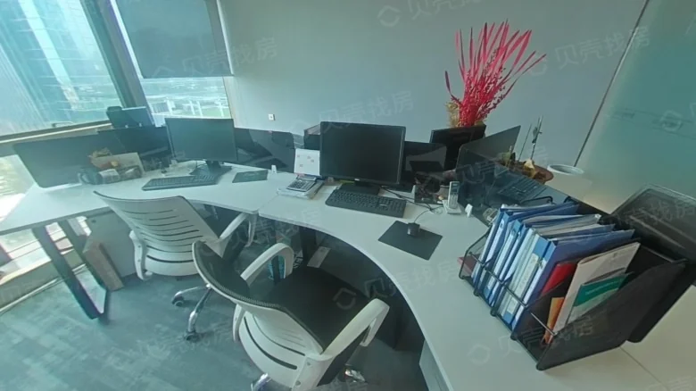 Victoria Mansion Court - View 4