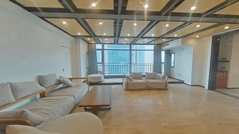 Central Gold Land Plaza - View 4