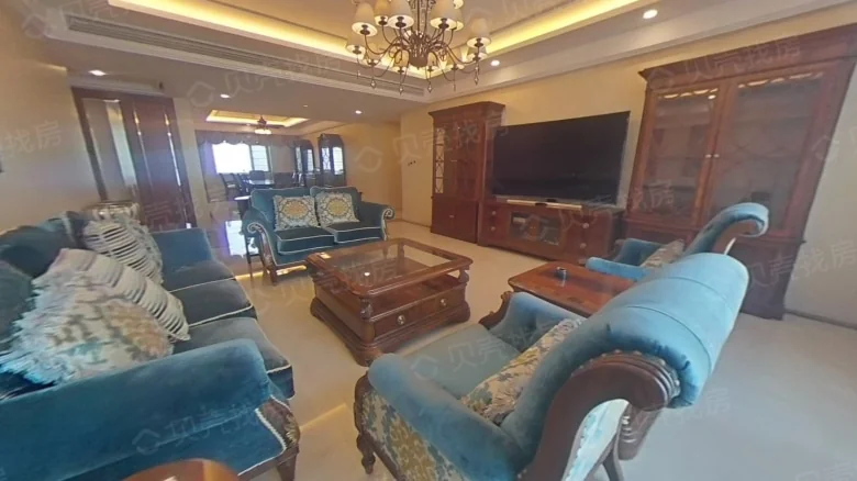 Elegance Praise Residence - View 3