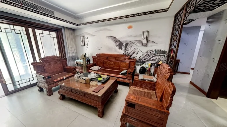 Lingxiu Amber Bay Residences - View 2