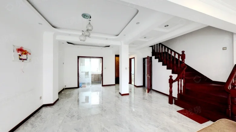 Grand Tang Clan Estates - View 2