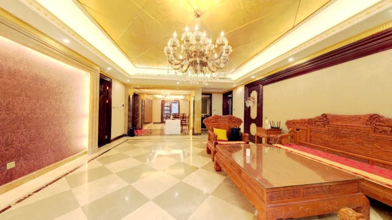 Wanda Mansion - View 3