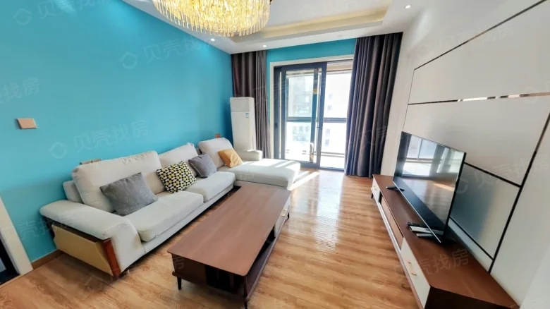 Roadside Lane Lake Villa - View 2