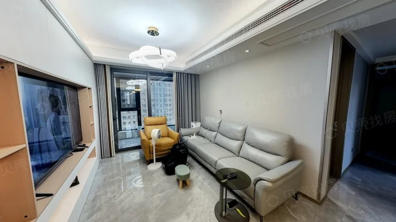 Rongshuo Yangtze Reflection - View 2