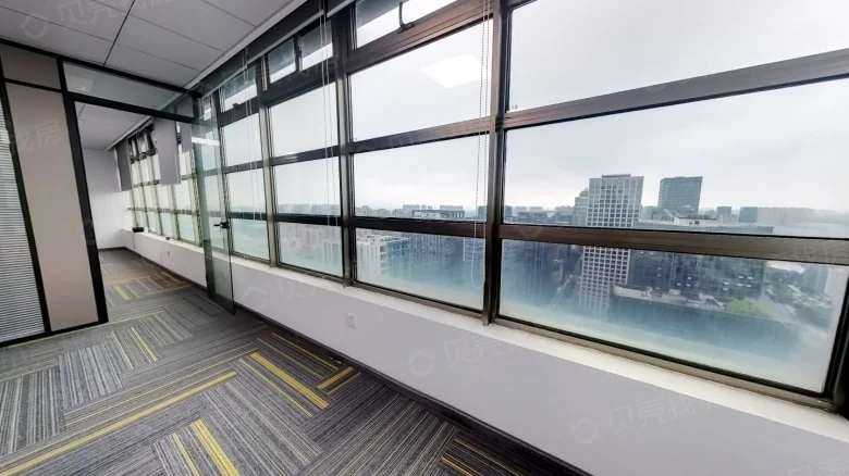 Red Giant Tower - View 3