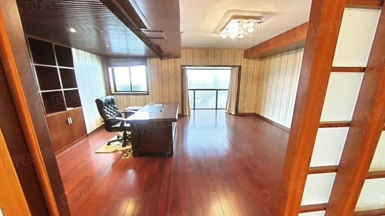 Lingjiang Mingting - View 1