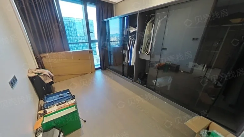 Poly Fish Pearl Harbor - View 1