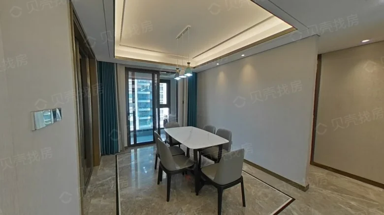 First Class Riverside Bay - View 2