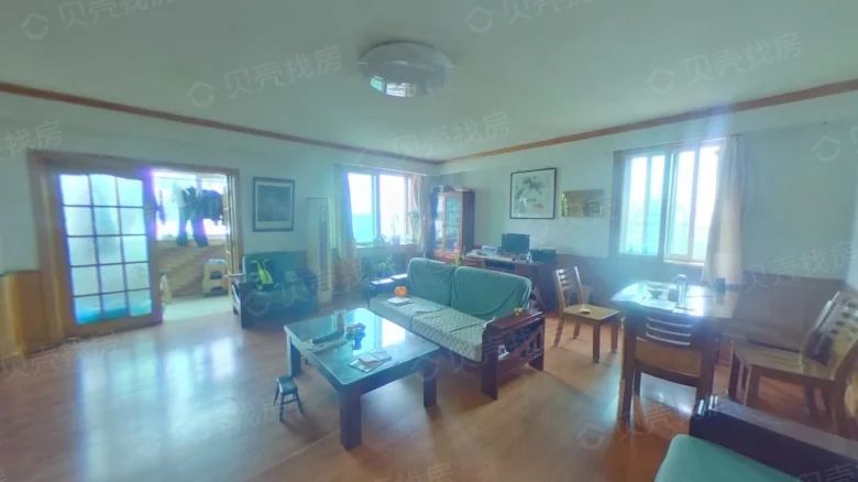 Xin Yuan Apartments - View 3