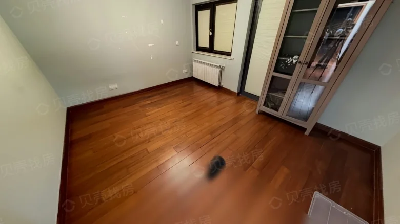 Taihu Venice Garden - View 1