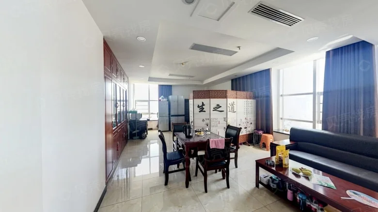 Rongxin Tower - View 3