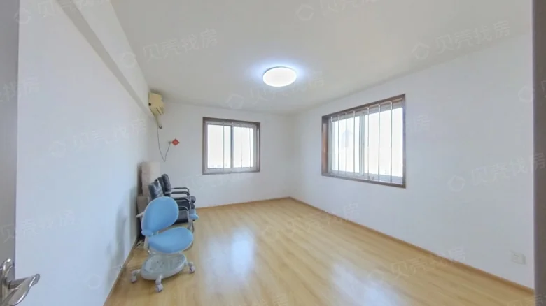 Henghua Apartments - View 2