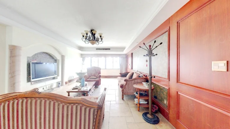 Qingjiang Apartment - View 1