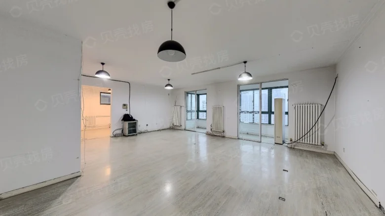 Ring Sea Apartments - View 2