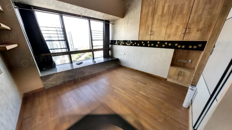 Donghai International Apartments - View 1