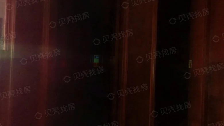 Yuan Yin Building - View 2