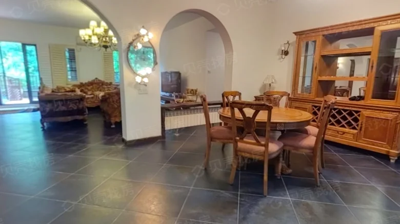 Tuscan Style - View 3