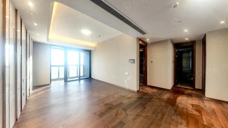 Ningbo New World - View 2