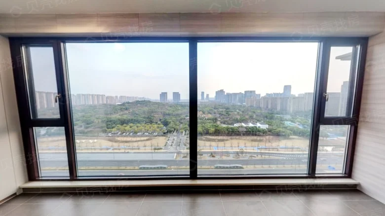 Poly 10 B District - View 5