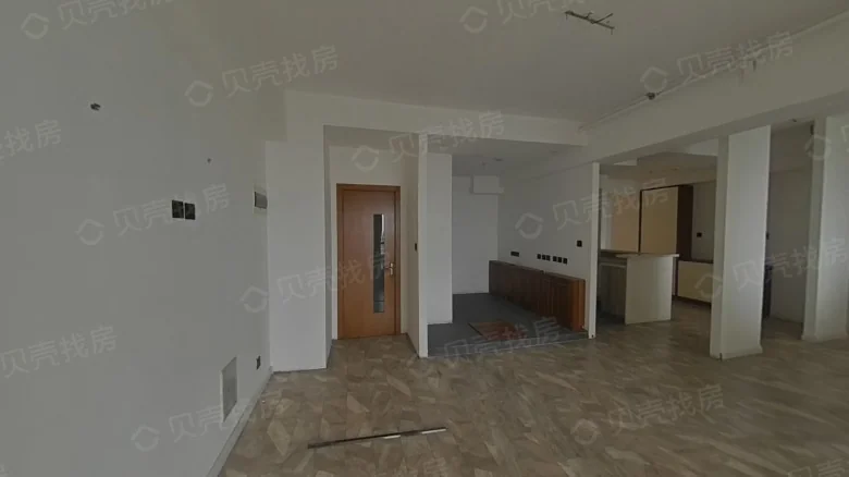 Aoti Wanda Plaza - View 3