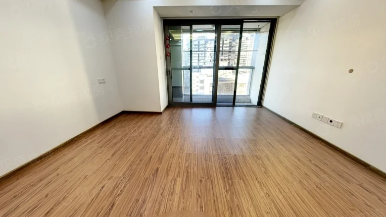 East Sea International Apartment - View 3