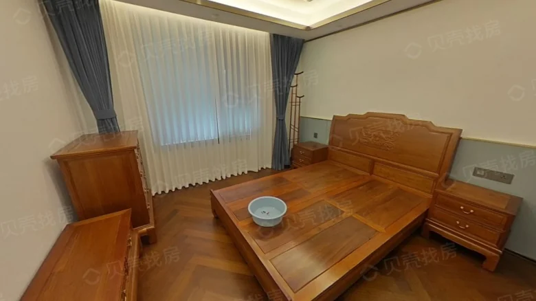 Xin Cheng Pu Yue Zhong Shan - View 2