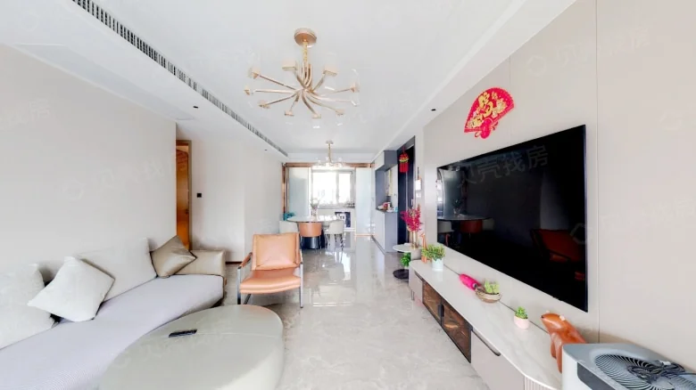 Violet Mansion Court - View 1