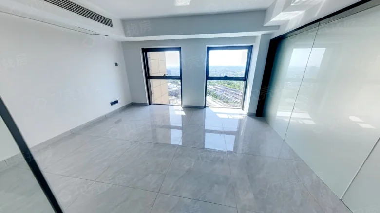 Tongxiang Dede Center - View 1