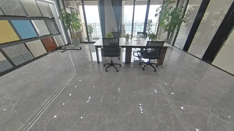 Rongshuo White Elephant Street - View 3