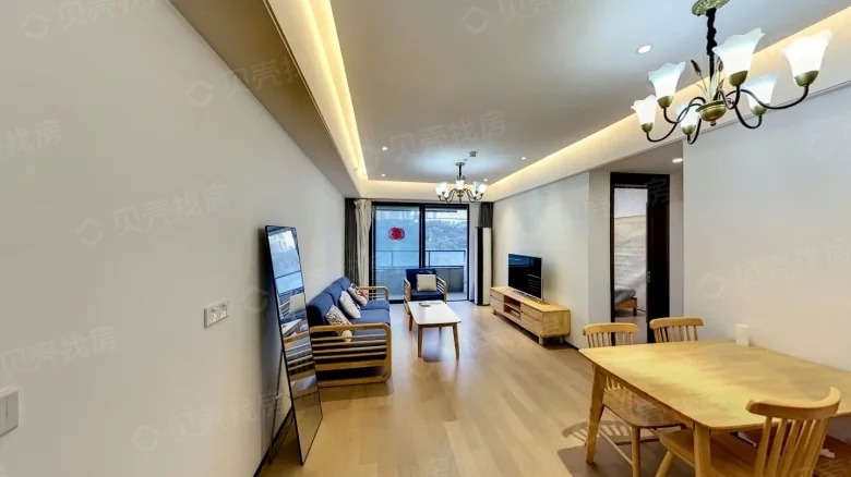 Emerald Skyline - View 2