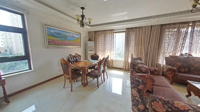 Zhonghai Linan Mansion - View 3