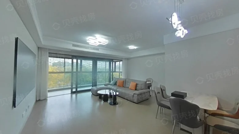 Lion Mountain Brocade Courtyard - View 2