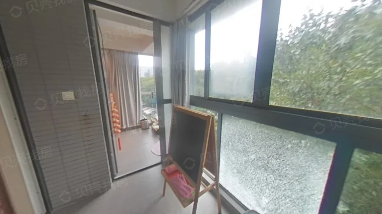 Tianshui Riverside Garden West Residence - View 4