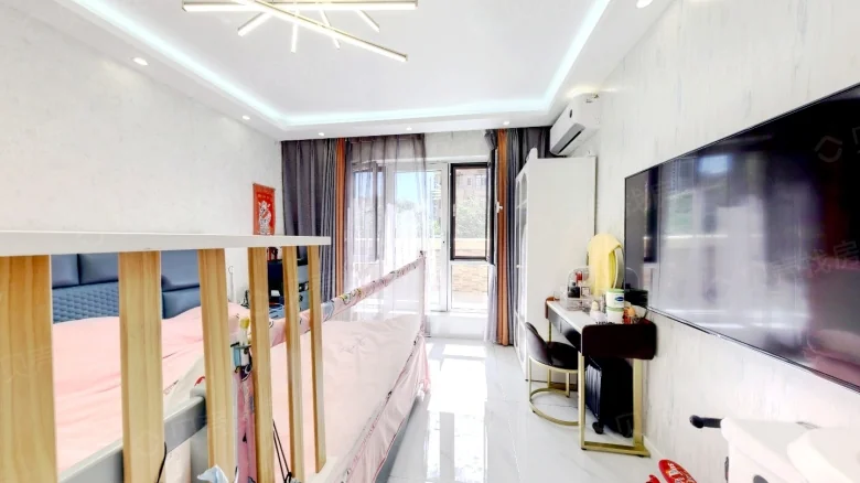 Polytop City Riverside - View 1