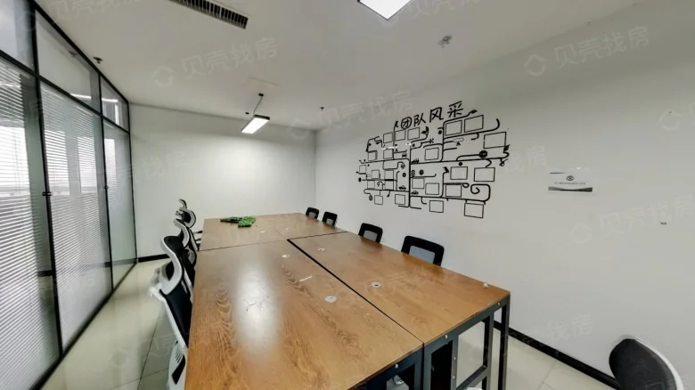 Rongtong Finance Tower - View 1