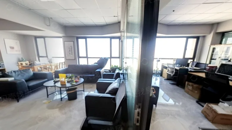 Red Star Wealth Center - View 4