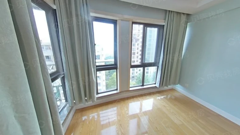 Donghu Fragrant Garden - View 3