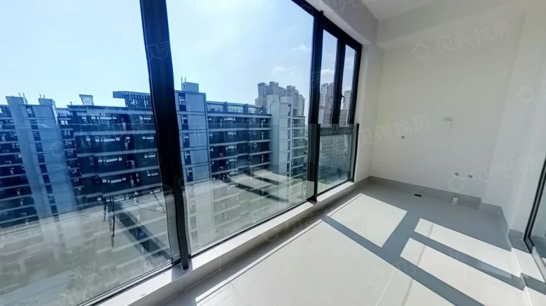 Majestic Star Riverside Road - View 3