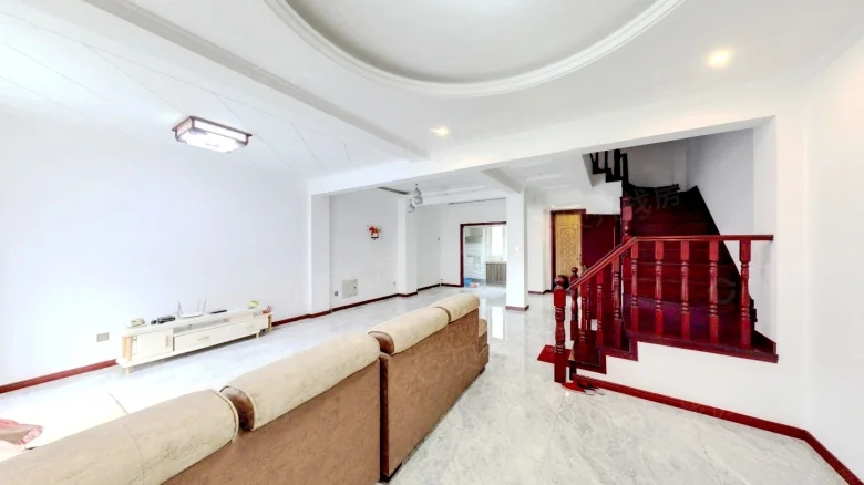 Grand Tang Clan Estates - View 3