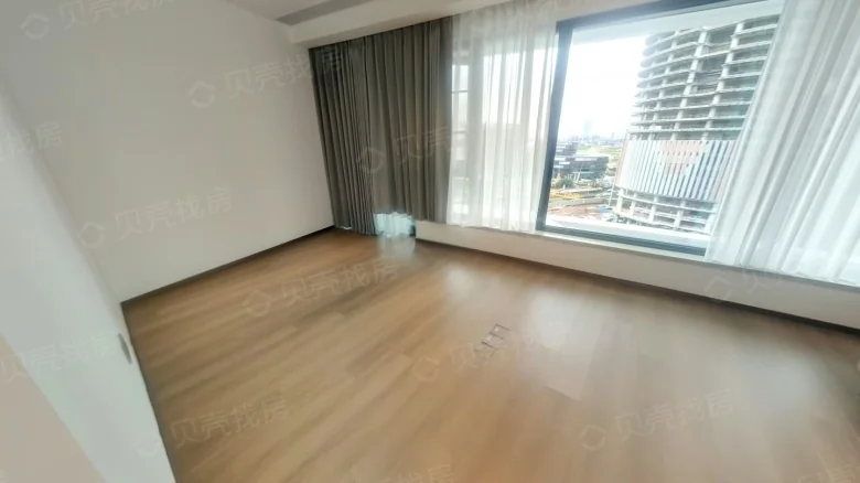 Nessus Island U6 - View 1