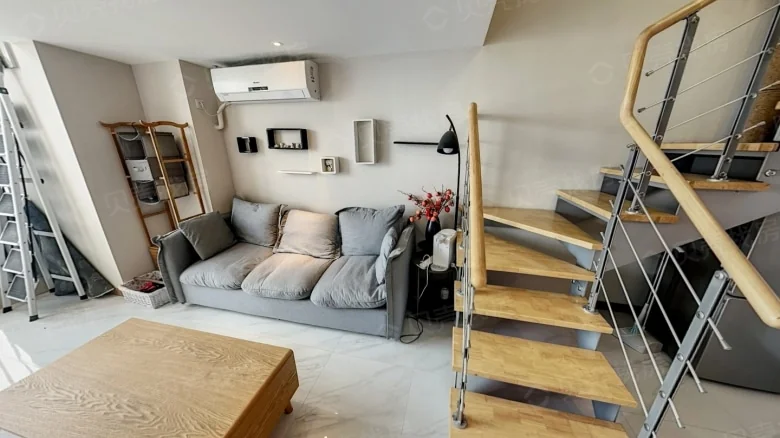 International Trade Residence - View 1